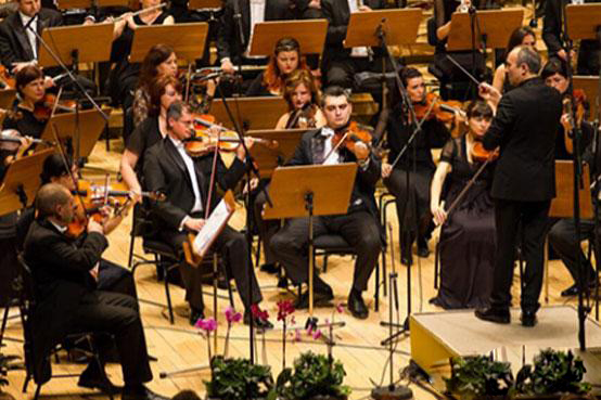 交响曲是什么时期的 c0f67772623431c9.jpg