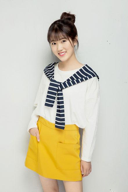 王赫 青年演员  , 梁伯龙戏剧工作室演员 个人作品 : 话剧《水仙》