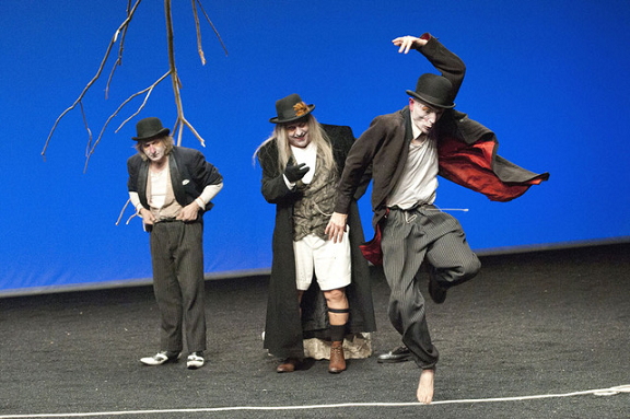 2019第三届老舍戏剧节 法国诺诺剧团 荒诞戏剧《等待戈多》