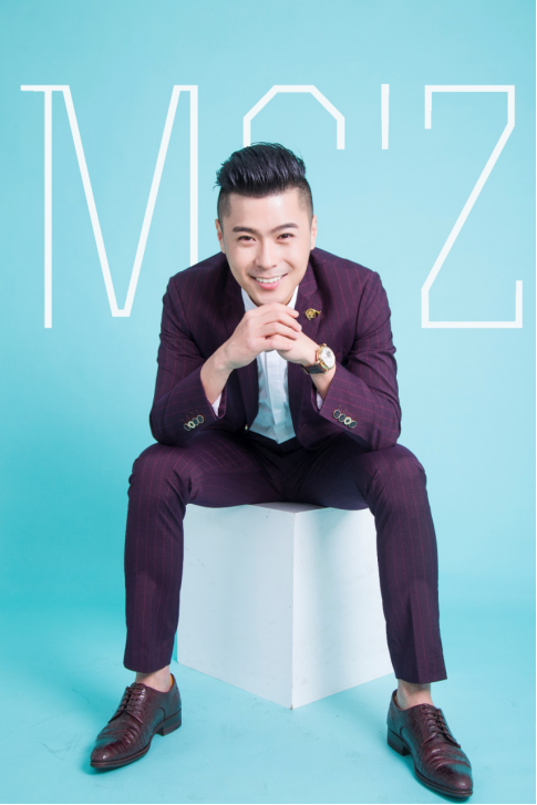 《东方》饰演 李银桥主创团队出品人:陈  科 杨志纯 张叶飞总监制