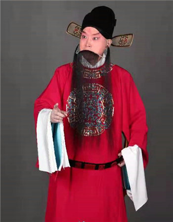 京剧《秦香莲》/京剧《游龙戏凤》《水淹七军》/京剧《打严嵩》