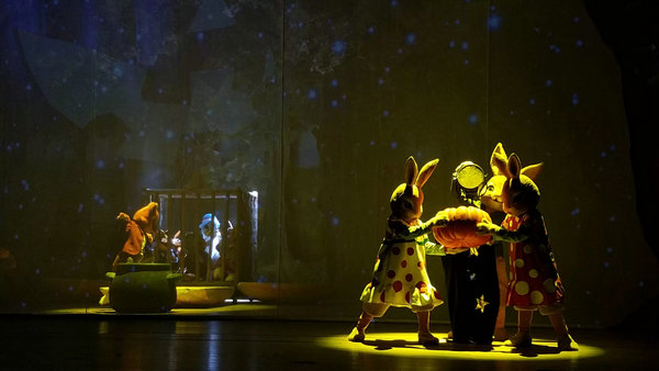 动漫人偶舞台剧比得兔万圣节狂欢夜